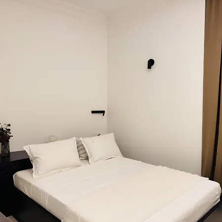 24 Center Apartment
